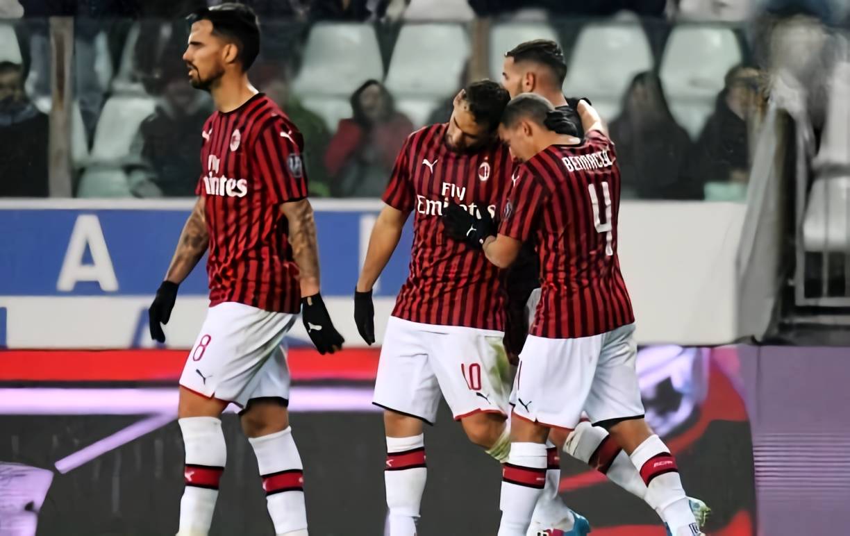 谢亚球场的 谢亚球场的